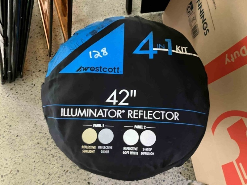 Illuminator Reflector