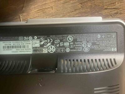 HP & Philips Monitors - 5