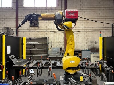 Fanuc Arc Mate 120 ID Robotic Welding Station - 2