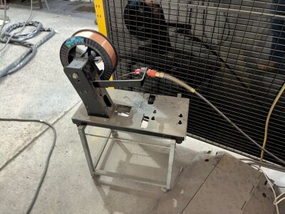 Fanuc Arc Mate 120 ID Robotic Welding Station - 18