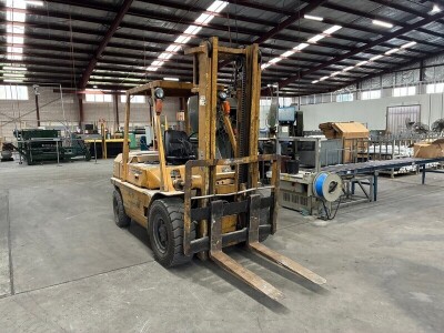 1984 Mitsubishi FD40 Forklift - 2