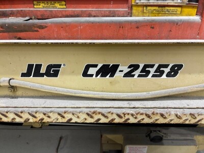 JLG CM-2558 Commander Sizzor Elevating Work Platform - 10