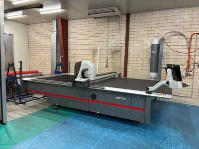 2021 Lectra VT-TT-IQ50-86 Flatbed Cutting Table - 11