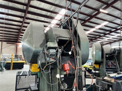 William Wallbank & Sons 704AG Hydraulic Press - 6