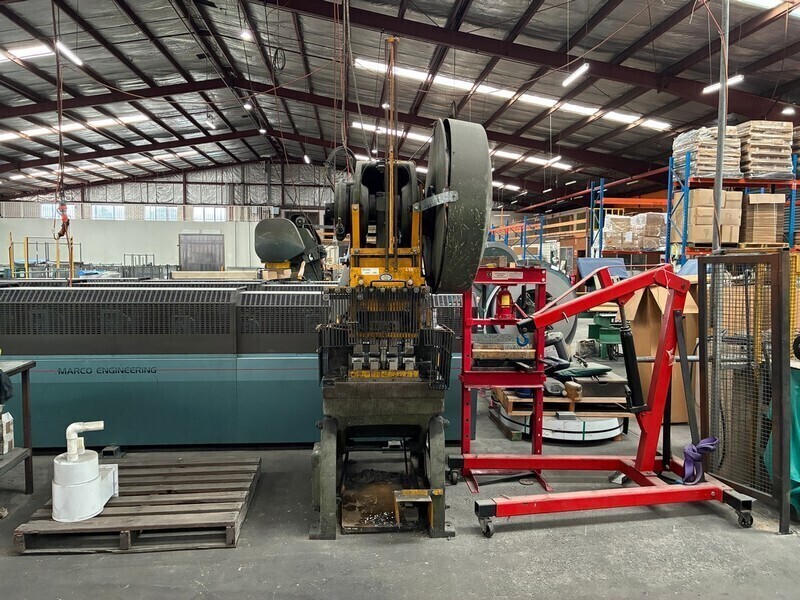 Wallbank & Sons 353A Hydraulic Press