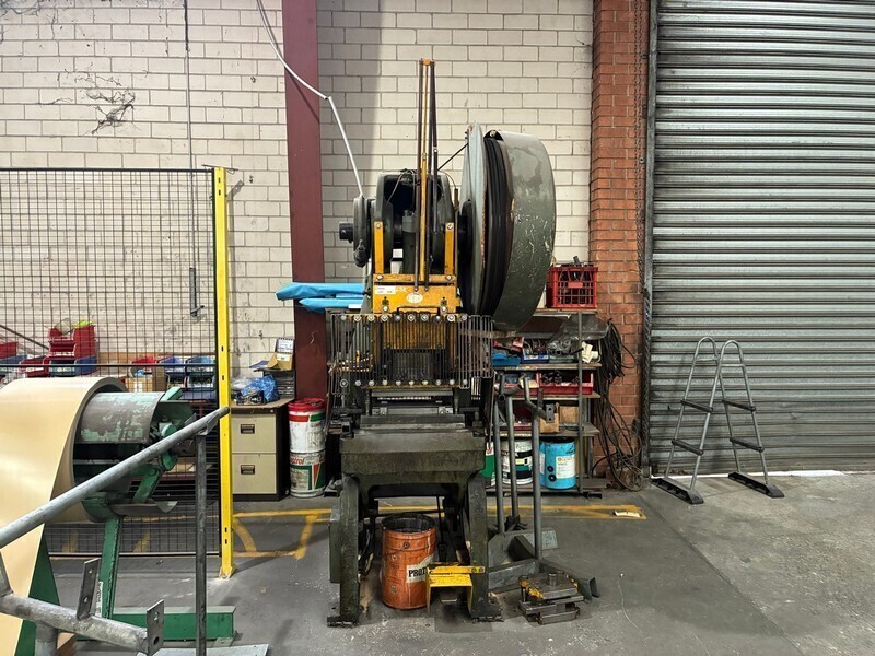William Wallbank & Sons 353A Hydraulic Press