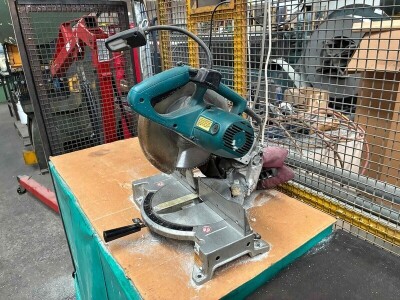 Makita LS-1040F Miter Saw - 2