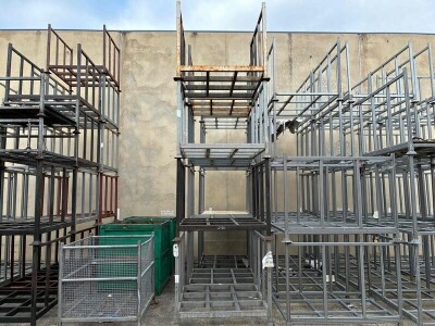 Stillages