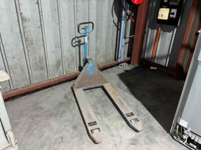Toyota HPS20 Pallet Jack