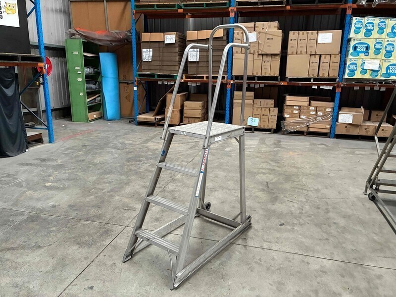 Welbilt Platform Ladder