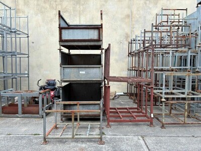 Stillages
