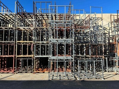 Stillages