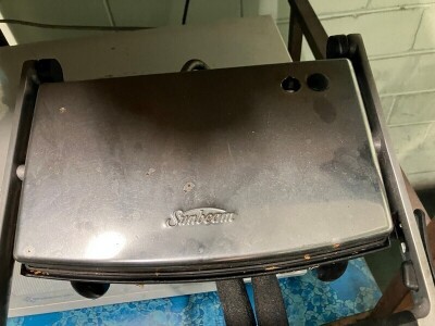 Assorted Microwave And Sandwich Press - 4