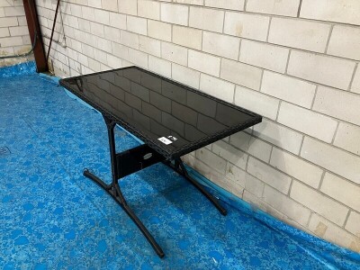 Gardenline Outdoor Table - 2