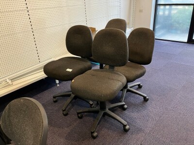 Assorted Office Chairs