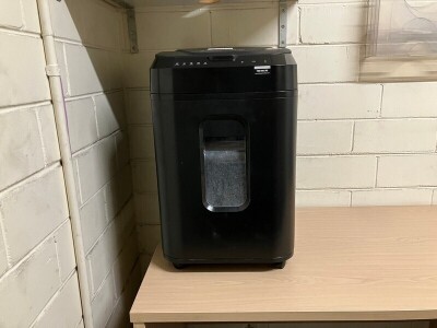 Infostop Automaster AS215M Paper Shredder - 2