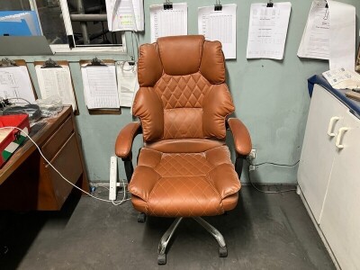 Warehouse Managers Office Furniture - 2