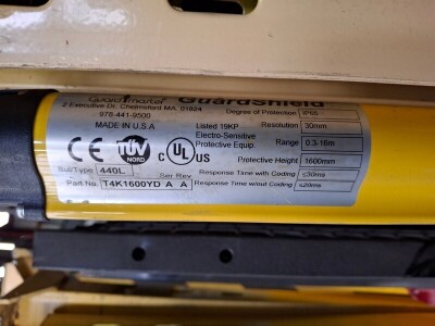 Allen Bradley GuardShield Safety Light Curtains And Safety Fences - 9