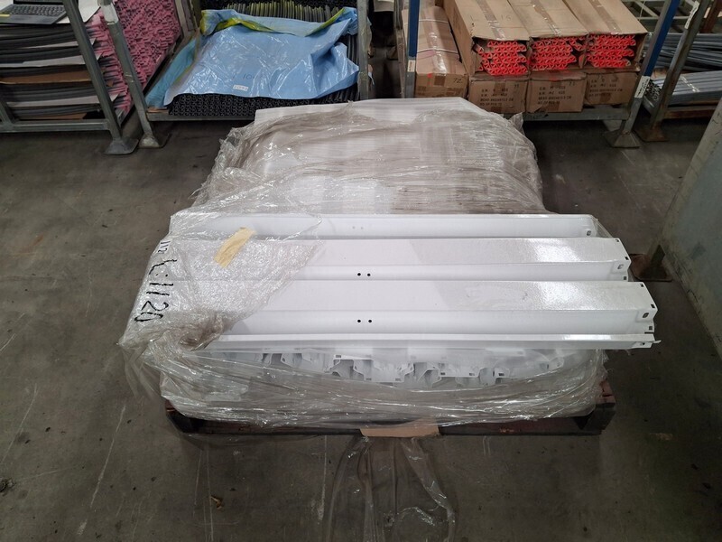 Post - F/Pool Unbraced (White)