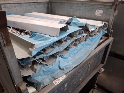 Post - Braced (White) F/Pool 4Ft - 11