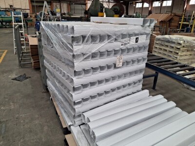 Braceless Vertical Post - For 1.2M Pools - White - 2