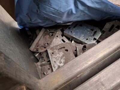 Bottom Post Plates (Braced Post) - 2
