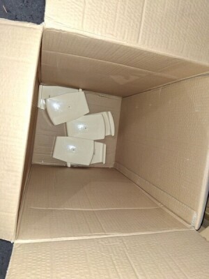 Pallet Of Assorted Connectors - 7