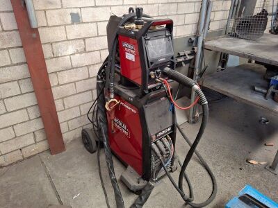 Lincoln Electric Powertec i500s Welder