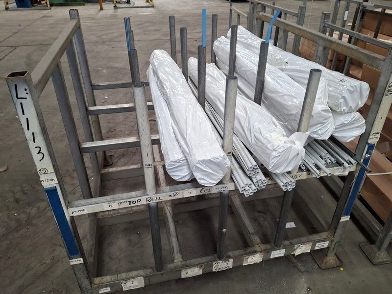 Stabaliser Rail