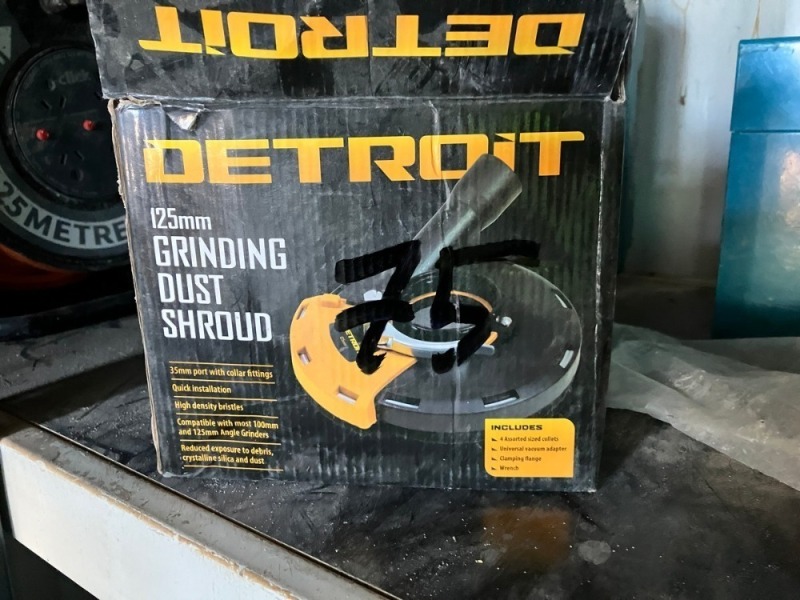 Grinding Dust Shroud