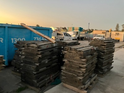 Pallet Of Assorted Heavy Duty Rubber Pads - 3