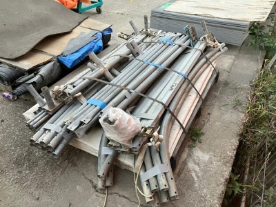 Pallet Of Assorted Galvanised Steel Scaffolding Components - 2
