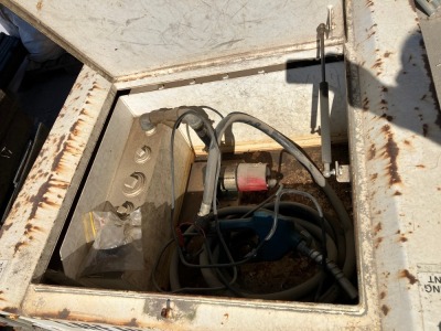 2014 Diesel Fuel Tank Equipco 400 - 5