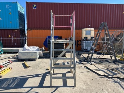 Platform Ladder - 2