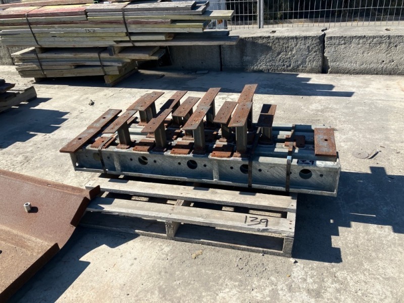 Pallet With 3 x Steel Stopend