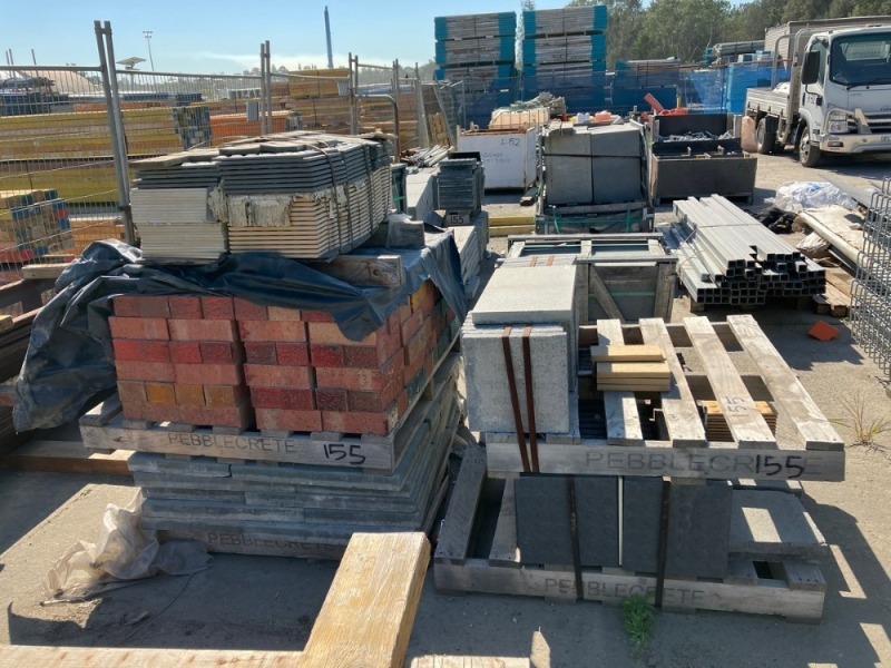 12 x Pallet Of Tiles in Various Sizes