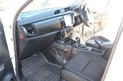 2018 Toyota Hilux 8Gen SR GUN126R - 8
