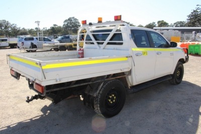 2017 Toyota Hilux 8Gen SR GUN126R - 5