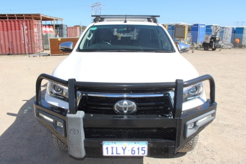 2019 Toyota Hilux 8 Gen SR5 GUN126R