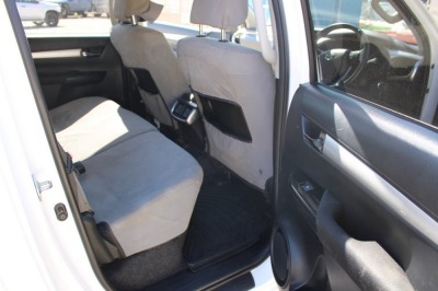 2019 Toyota Hilux 8 Gen SR5 GUN126R - 11