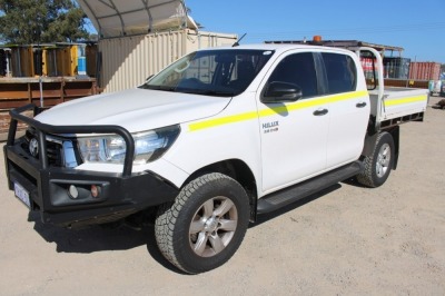 2019 Toyota Hilux 8 Gen SR GUN126R - 3