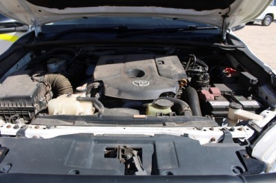 2019 Toyota Hilux 8 Gen SR GUN126R - 19