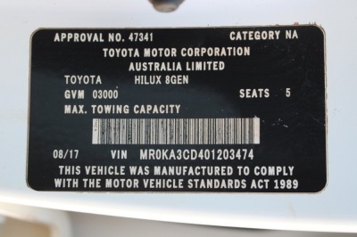 2017 Toyota Hilux 8 Gen SR GUN126R - 21