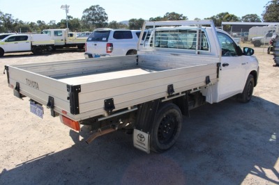 2022 Toyota Hilux Workmate TGN121R 8Gen - 5