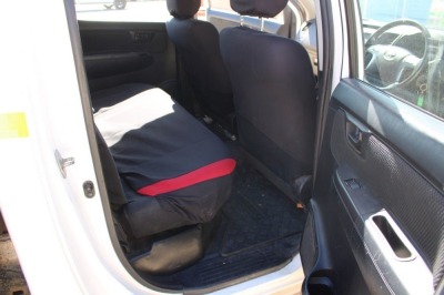 2015 Toyota Toyota Hilux SR KUN26R 150 Series - 12