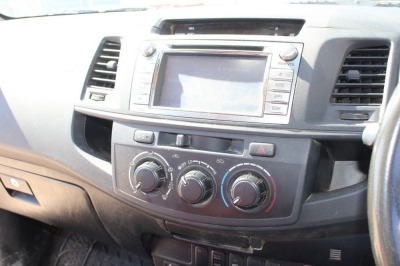 2015 Toyota Toyota Hilux SR KUN26R 150 Series - 15