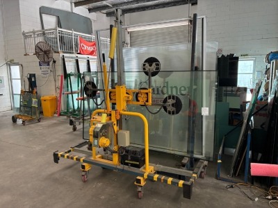 Quattro Lifts Glass Panel Lifter - 2