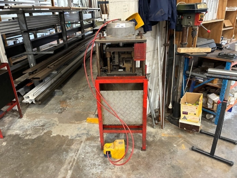 Aluminium Bar Cropper