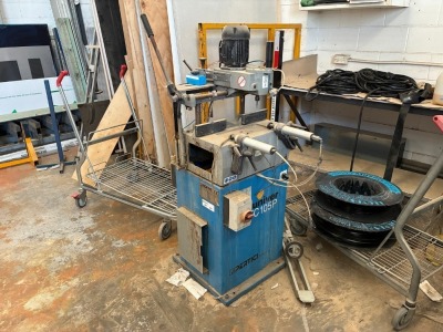 Pertici Univer FC105P Routing Machine - 2