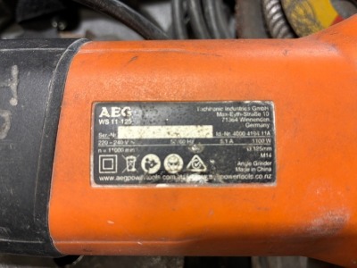 AEG WS-11-125 Angle Grinder - 3